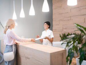 Front Desk and Reception Services in Qatar1