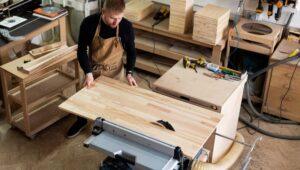 Professional Carpentry Services in Qatar